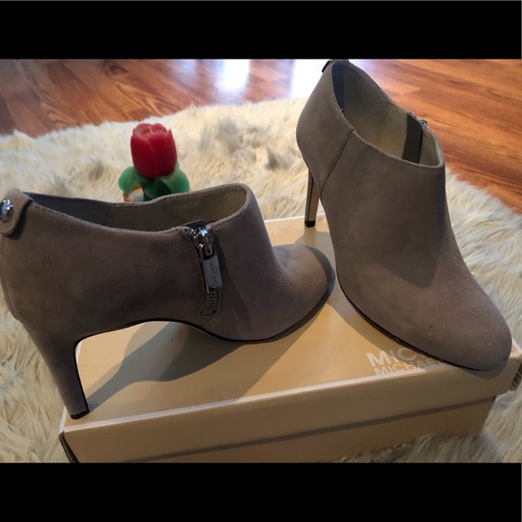 Booties - Picture 2 of 5